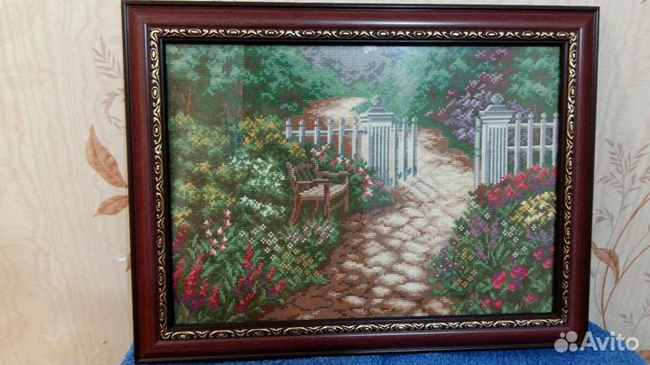 Картина вышивка крестом без подписи