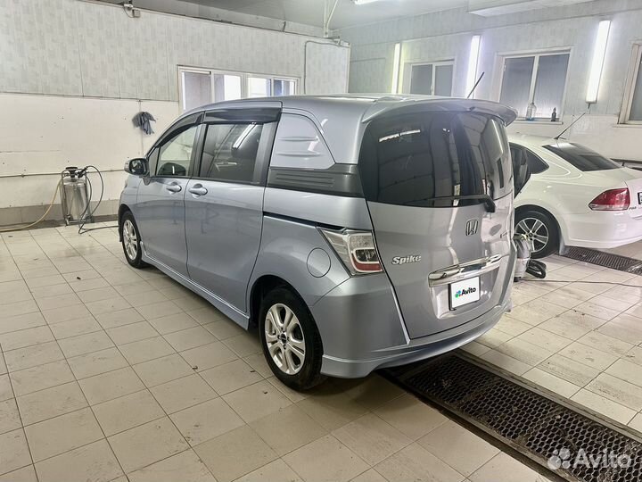 Honda Freed 1.5 CVT, 2011, 137 000 км