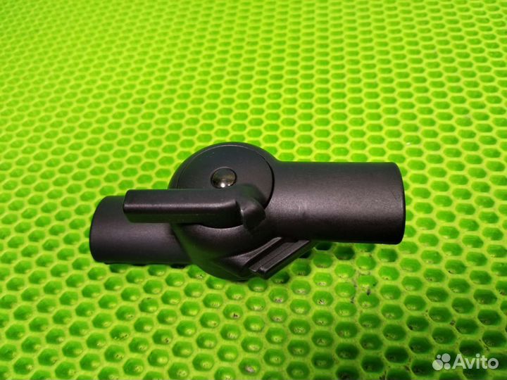 Шарнир ручки на коляску Yoya Baby