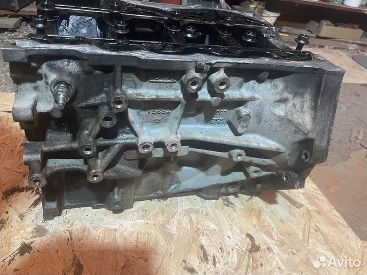 Блок цилиндров на Ford Мondeo в Ростове