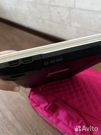 Нетбук packard bell