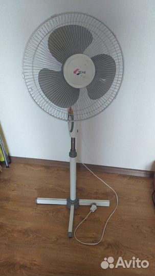 Вентилятор напольный