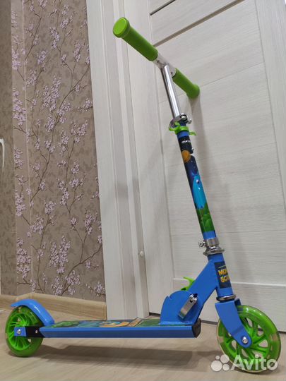 Самокат детский двухколесный новый