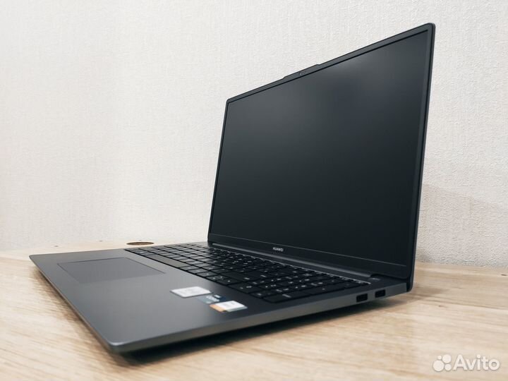 Ноутбук Huawei MateBook D 16 серый (53013RUF)