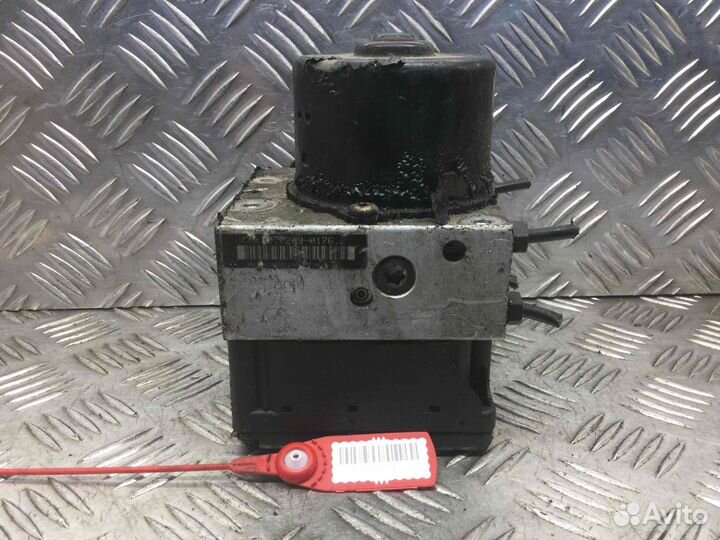 Блок ABS Audi A3 10020400424 AEH