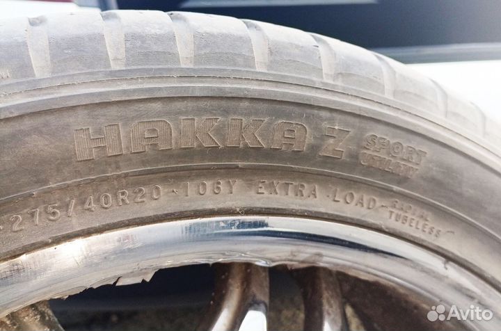Nokian Tyres Hakka Z 275/40 R20 106