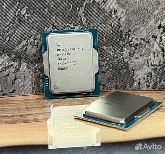 Новый Intel i5 12400F