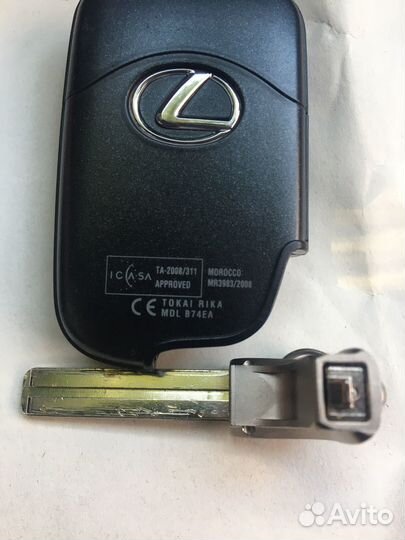 Смарт ключ lexus В 74 еа