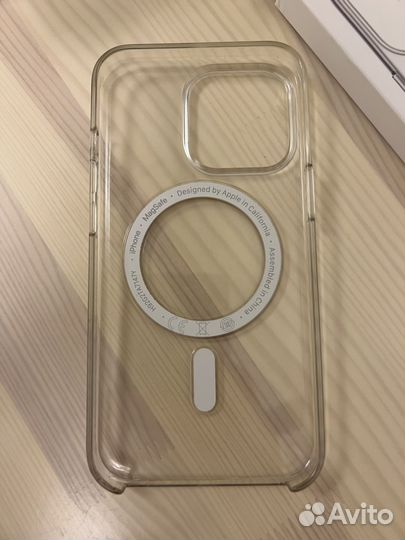 Чехлы на iPhone 13 Pro