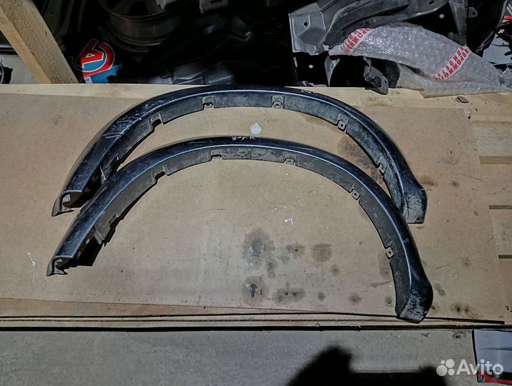 Расширитель крыла Mitsubishi Pajero Sport