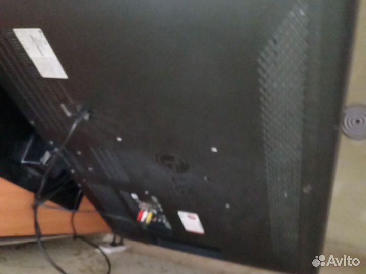 Телевизор бу LG