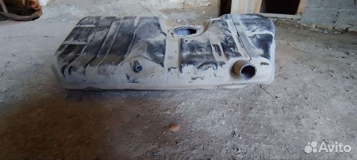 Бензобак ваз 2110