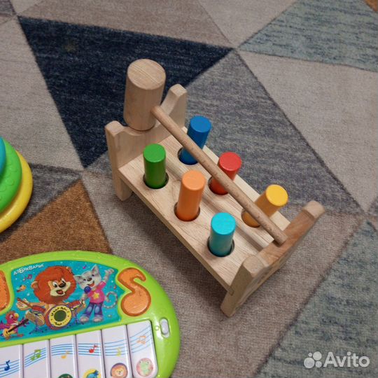 Развивающие игрушки пакетом