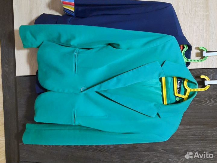 Жакеты пакетом, размер 42