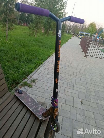 Трюковой самокат