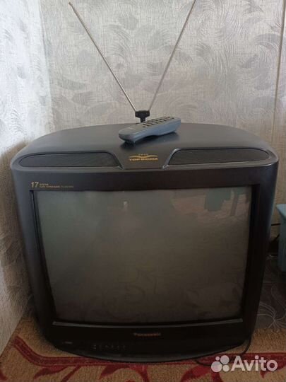 Телевизор Панасоник