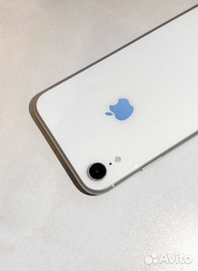 iPhone Xr, 128 ГБ