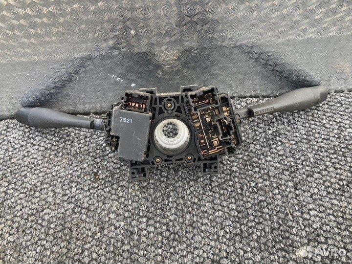 Блок подрулевых переключателей Nissan Sentra B15