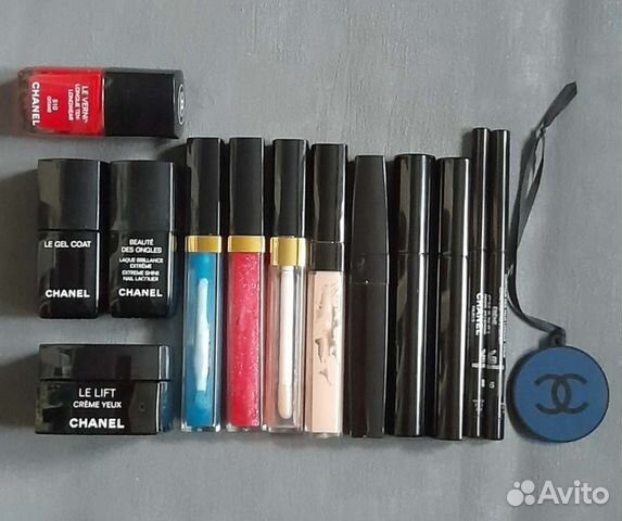 Остатки косметики Chanel пакетом, 16 предметов