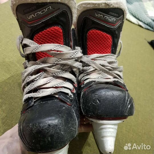 Хоккейные коньки bauer vapor