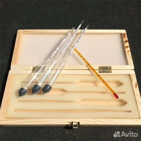 Набор спиртомеров асп-3 в деревянном кейсе