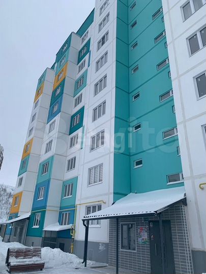 2-к. квартира, 58 м², 10/10 эт.