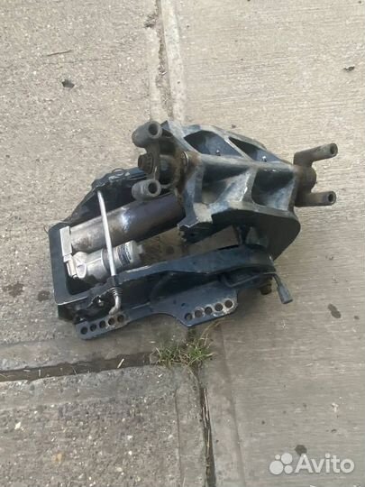 Подвеска для лодочного мотора mercury60