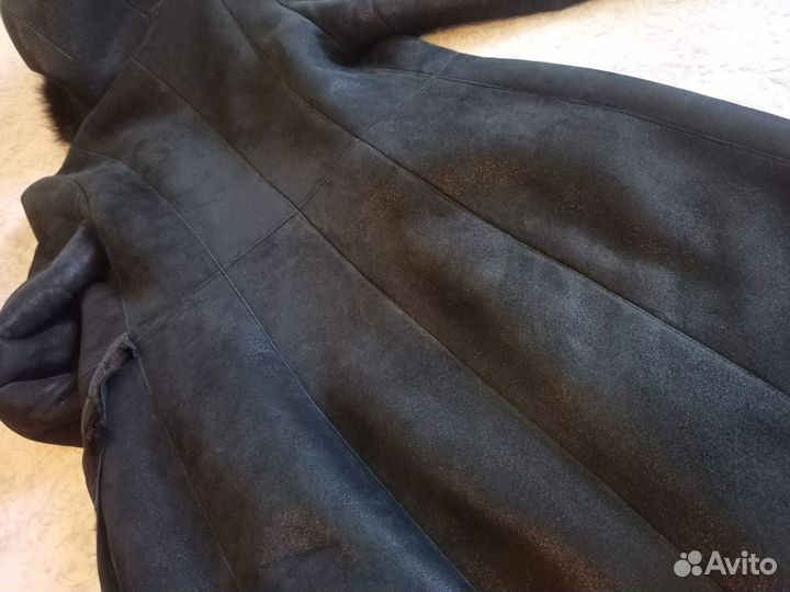 Дублëнка и плащ