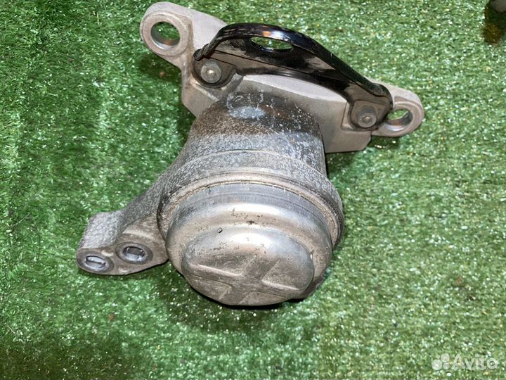 Опора двигателя (подушка двс) правая 31277689 Volv