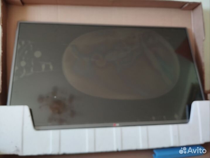 Телевизор lg SMART tv 42