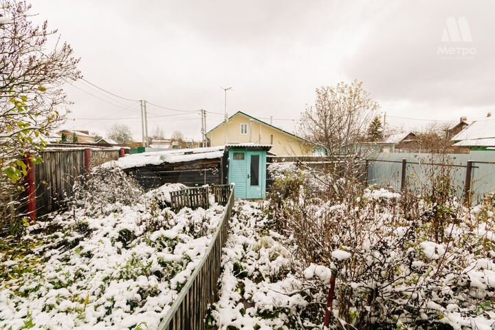 Дом 21 м² на участке 1,5 сот.