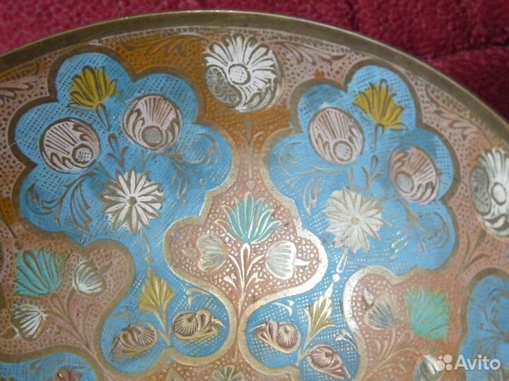 Декоративные вазы латунь Индия