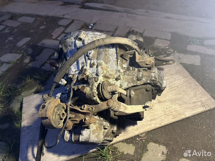 Продам МКПП тойота карина