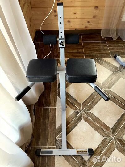 Тренажер для гиперэкстензии