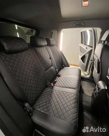 Авточехлы из экокожи Volkswagen Tiguan