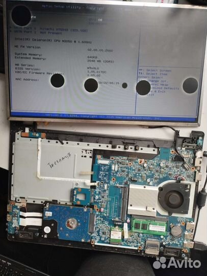 Мат плата dns w950 полурабочая. не раб 1 слот