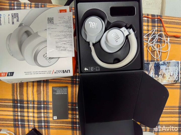 Наушники JBL 660NC live