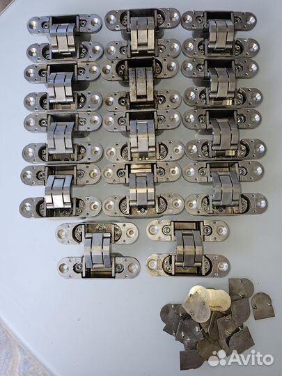 Петля Armadillo. Защелка магнитная Edson