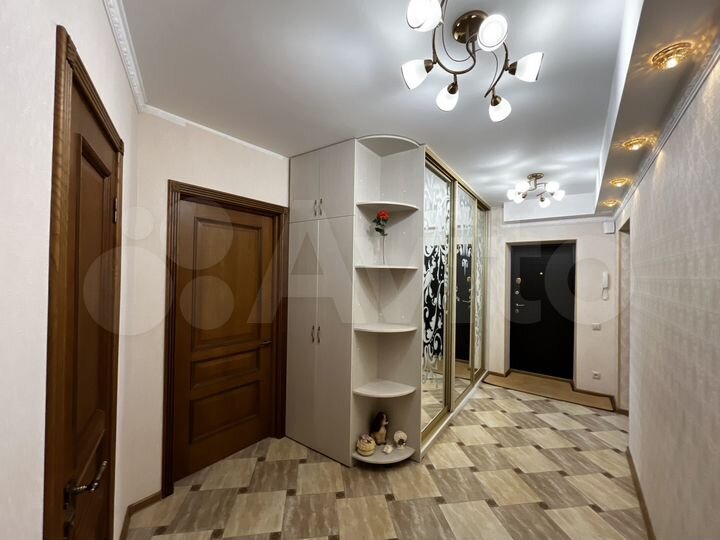 3-к. квартира, 75,9 м², 2/5 эт.