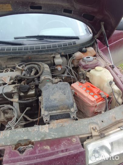 ВАЗ 2110 1.6 МТ, 1999, 900 000 км