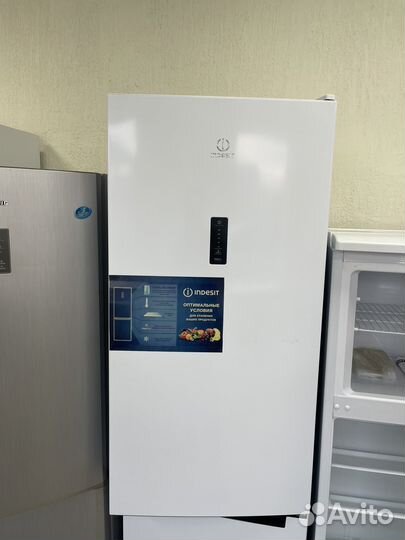 Холодильник indesit no frost