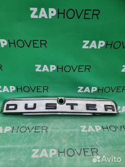 Накладка крышки багажника Renault Duster