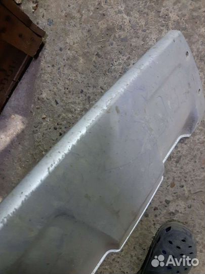 Renault duster накладка бампера