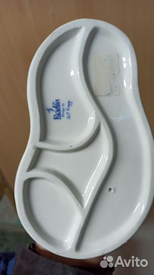 Статуэтка дама с собачкой