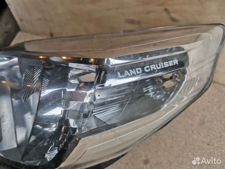 Фара левая Toyota Land Cruiser 150