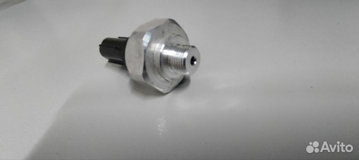 Кронштейн переднего крыла Kia Optima 4JF