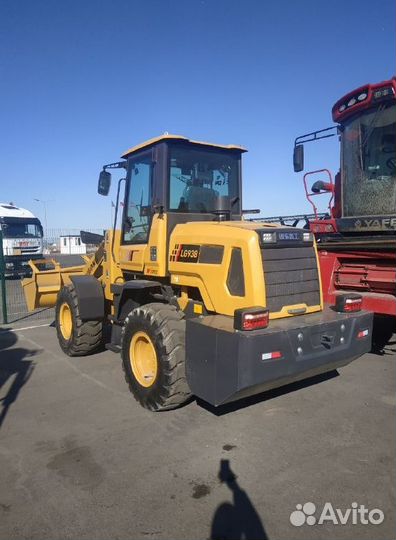 Фронтальный погрузчик LuGong LG 938, 2023