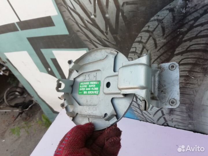 Лючок бензобака Mazda 6 (GG) 2002-2007