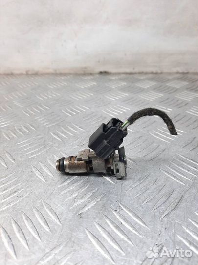 Форсунка Peugeot 307 хэтчбэк 5 дв. 1.4 KFU 2007