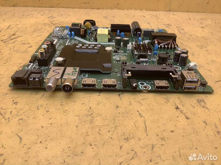 Main плата Hisense rsag7.820.12365/ROH (2222)